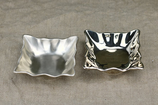 Kansyakar Bronze Floral Square Bowl – Glossy & Matte Finishes | 250 ml | Elegant Serveware