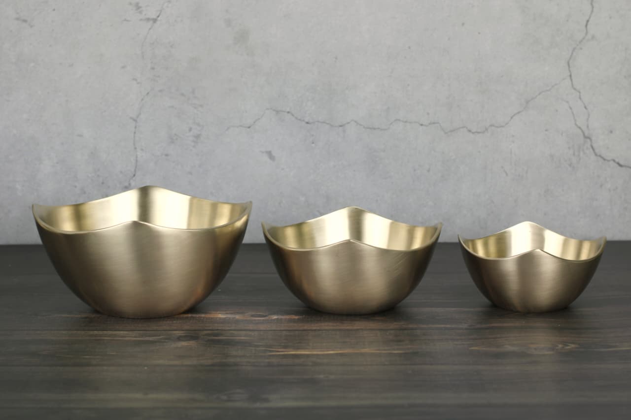 Bronze Lotus Petal Bowl – Handcrafted Pure Bronze Decorative & Serving Bowl | Small, Medium & Large Sizes