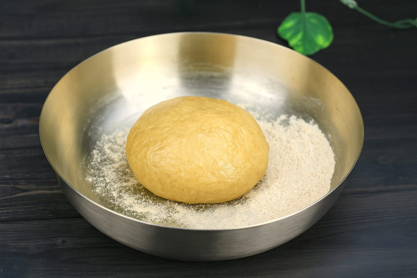 Handcrafted Bronze Dough Kneading Bowl – 1500ml | Traditional Kitchenware