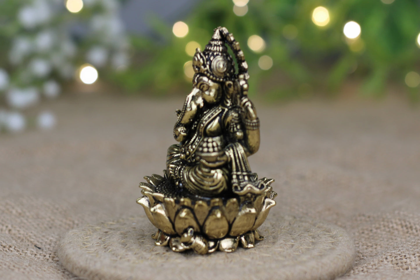 Premium Brass Lord Ganesha Idol – Handcrafted in India (Available in 2 Sizes)