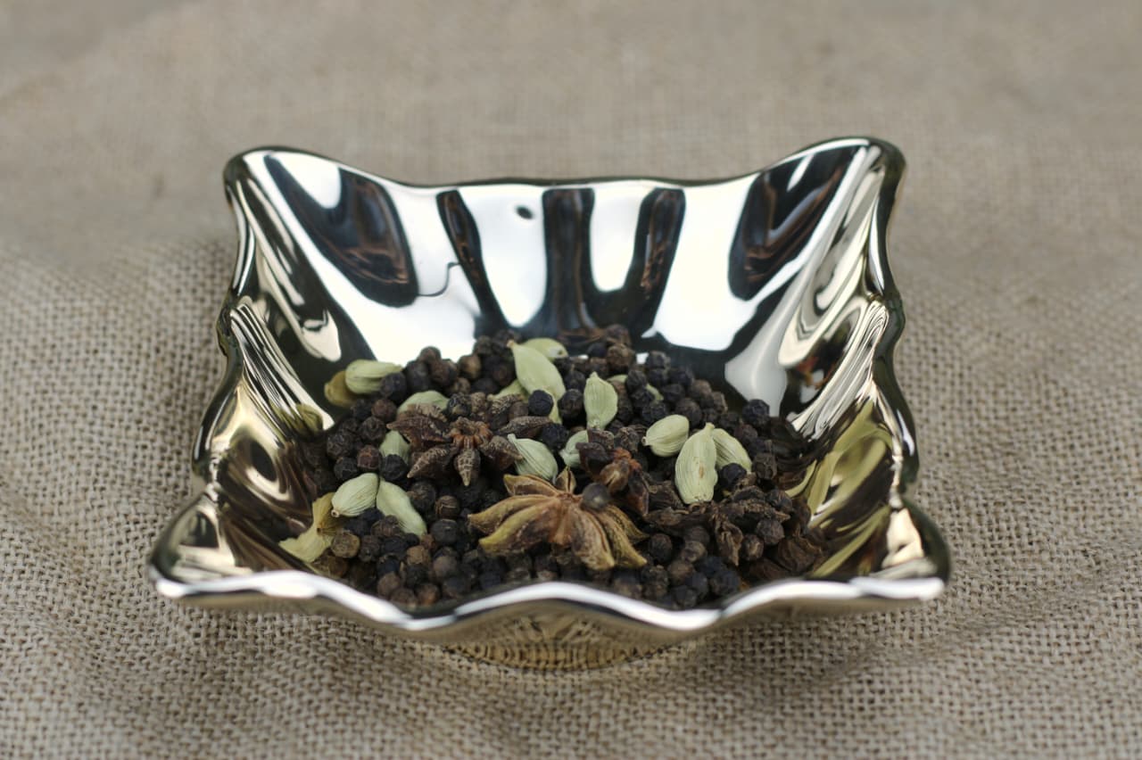 Kansyakar Bronze Floral Square Bowl – Glossy & Matte Finishes | 250 ml | Elegant Serveware