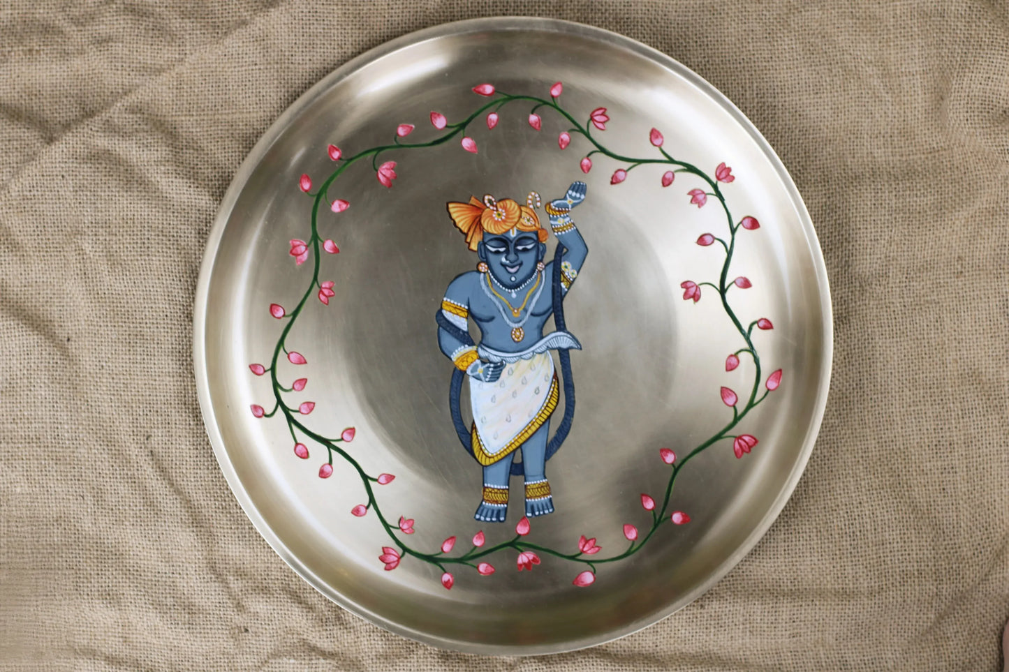 Bronze wall hanging featuring Srinath Ji lotus motif in traditional Nathdwara art style by Kansyakar, suitable for wall decor.