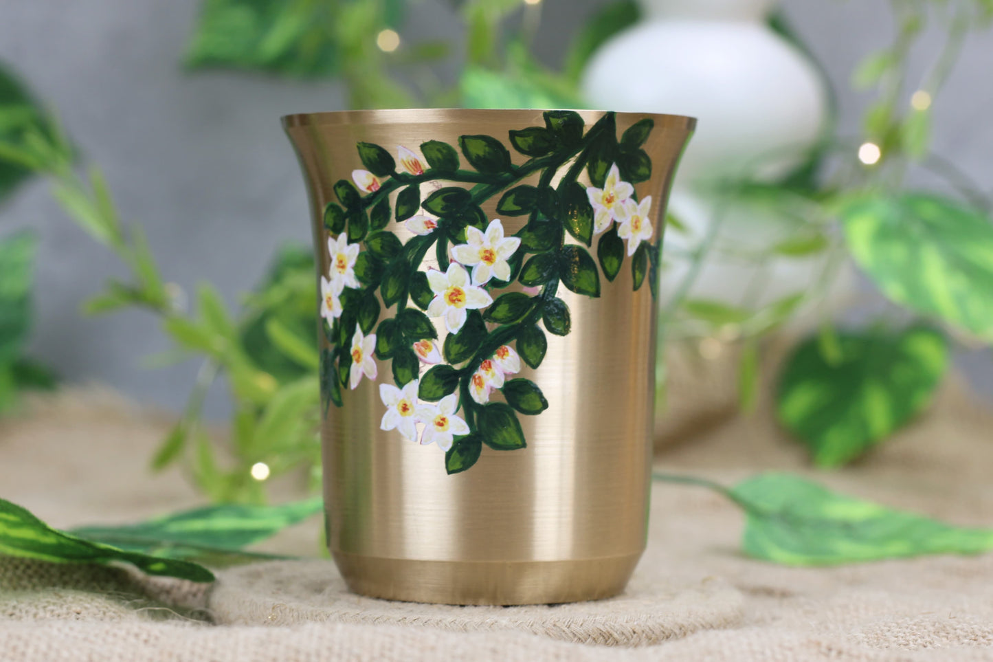Bronze Celebration Tumbler – Hand Painted White Lily Design – 220 ml Capacity – Elegant Gift & Keepsake