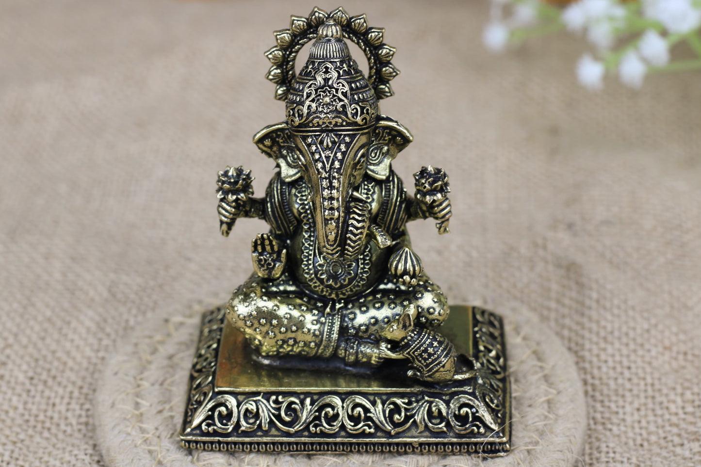 Premium Brass Ganesha Idol – Long Trunk, Seated on Singhasan (140 gm | 6.5×4.5×8 cm)